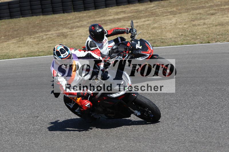 Archiv-2022/50 09.08.2022 MSS und TÖFF Track Day ADR/Gruppe blau/unklar